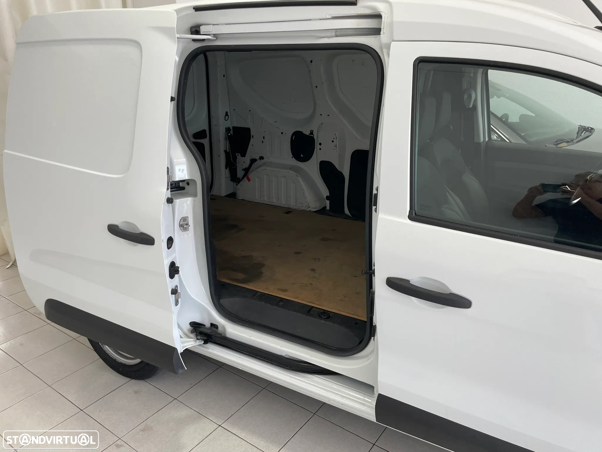 Renault EXPRESS 1.5 Blue DCI Advance - 10