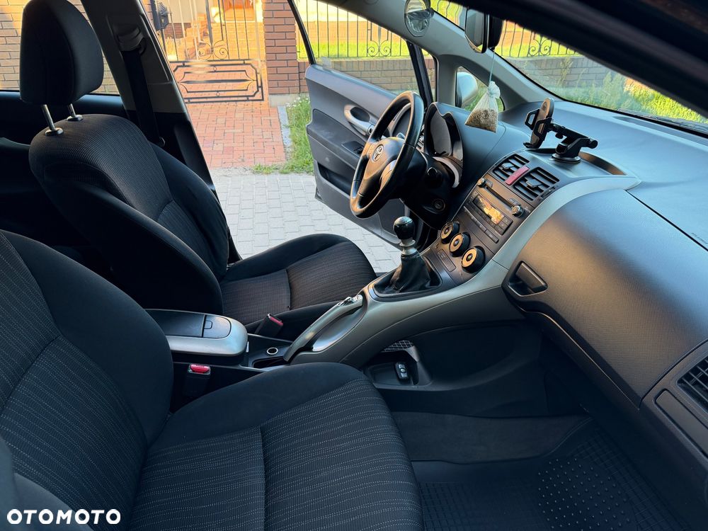 Toyota Auris 1.4 D-4D Edition - 25