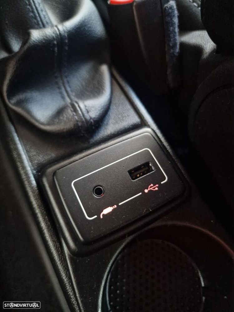 Alfa Romeo MiTo 0.9 T TwinAir Distinctive - 16