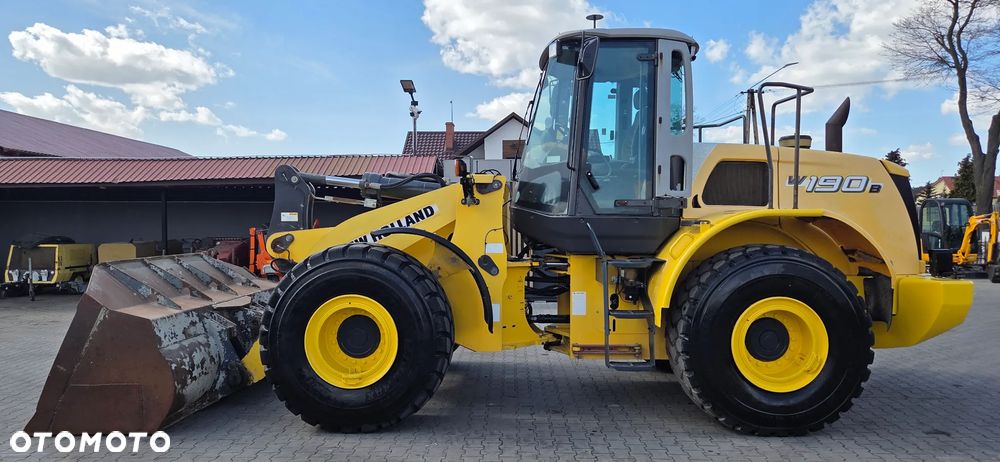 New Holland <<New Holland W 190B, waga z drukarka, centralne smarowanie, opony 70% dobre>>>>