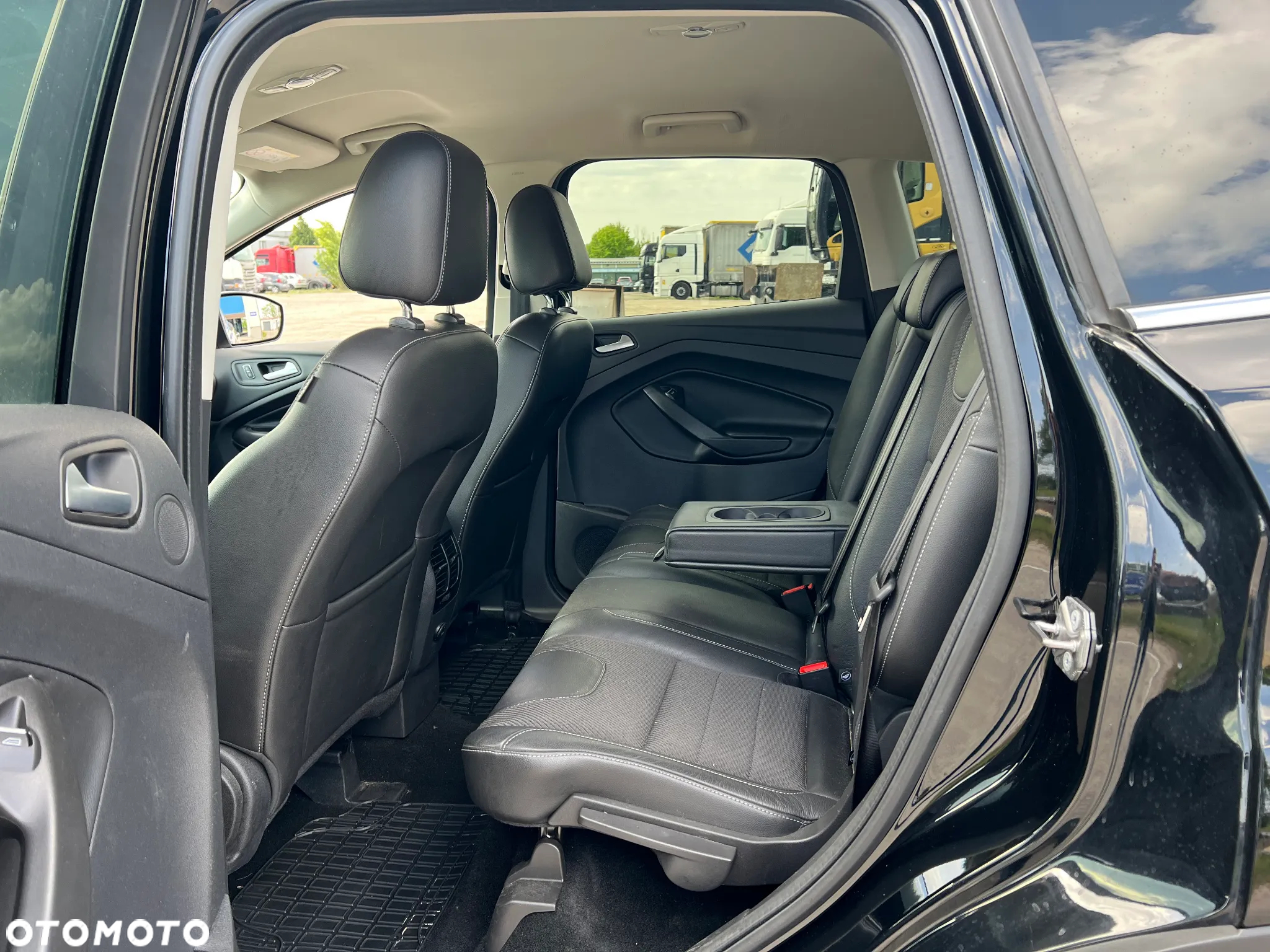 Ford Kuga 1.5 EcoBoost FWD Titanium ASS - 5
