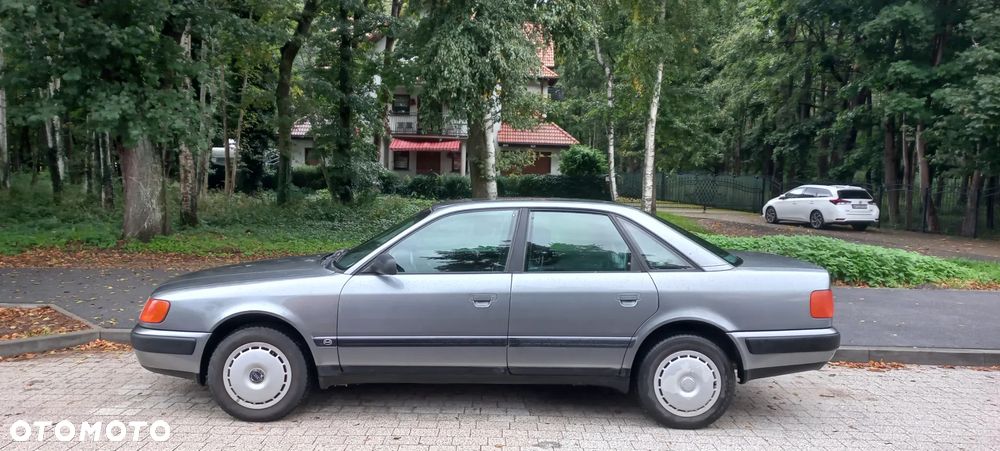 Audi 100 - 2