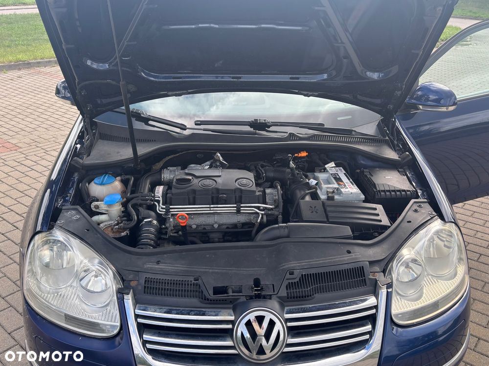 Volkswagen Golf - 13