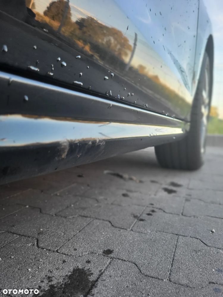 Volkswagen Jetta 2.0 TDI Highline - 5