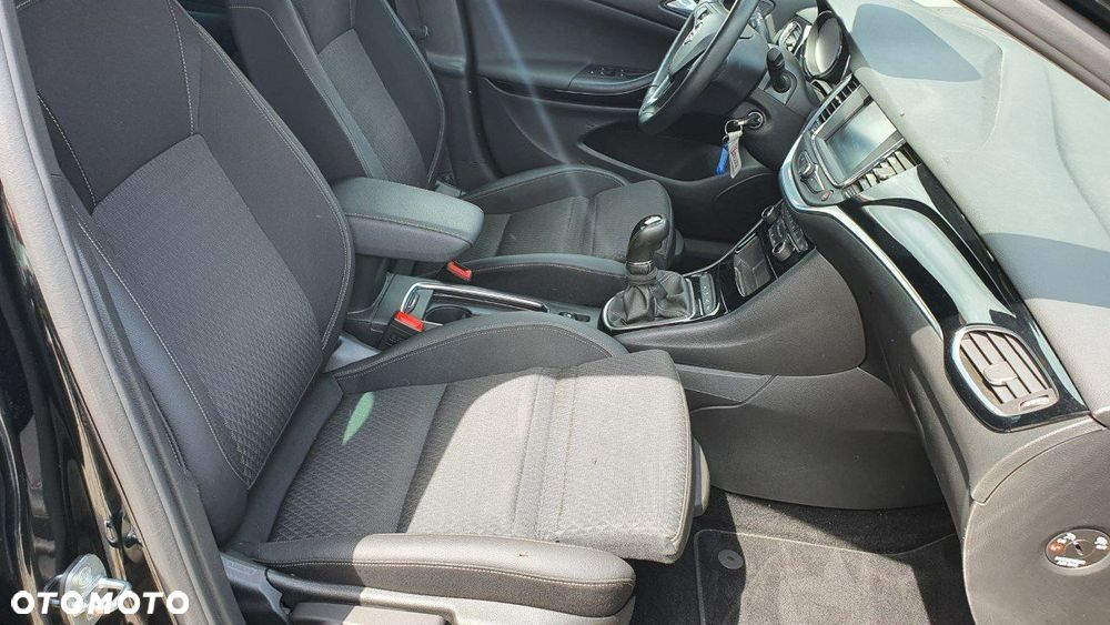 Opel Astra - 12