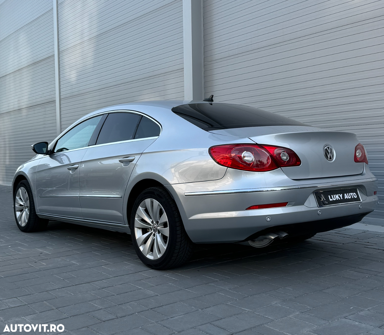 Volkswagen Passat CC - 10