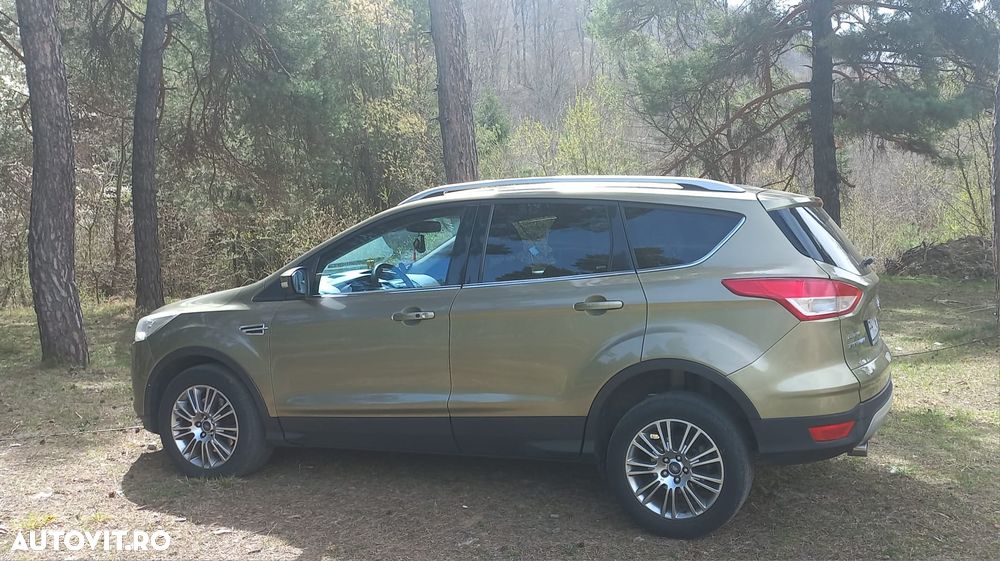 Ford Kuga - 9