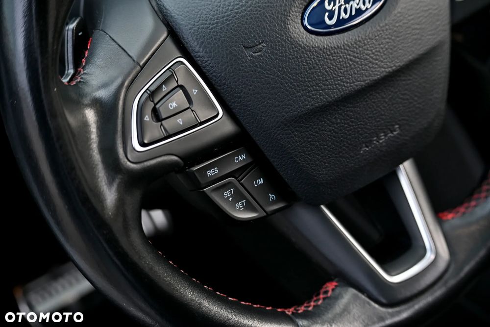 Ford Kuga 1.5 EcoBoost AWD ST-Line ASS - 29