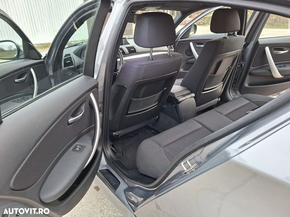 BMW Seria 1 120d - 14