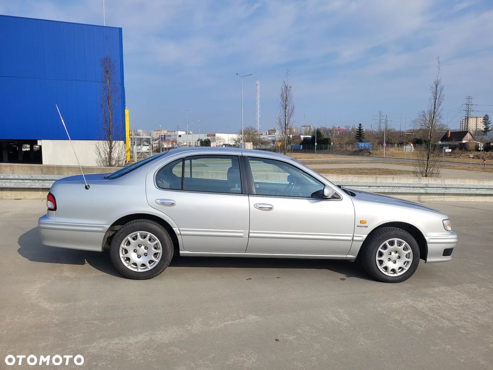 Nissan Maxima - 7
