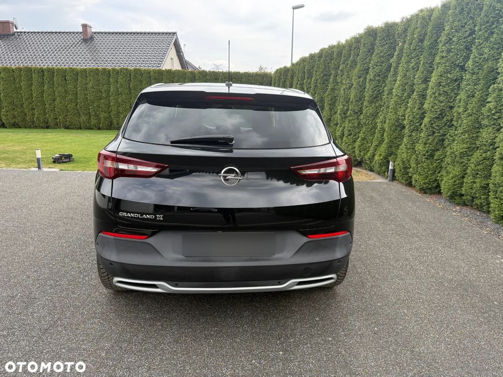 Opel Grandland X 1.2 T GPF Design Line S&S - 4