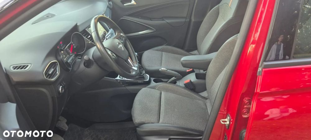 Opel Crossland 1.2 T Elegance - 11