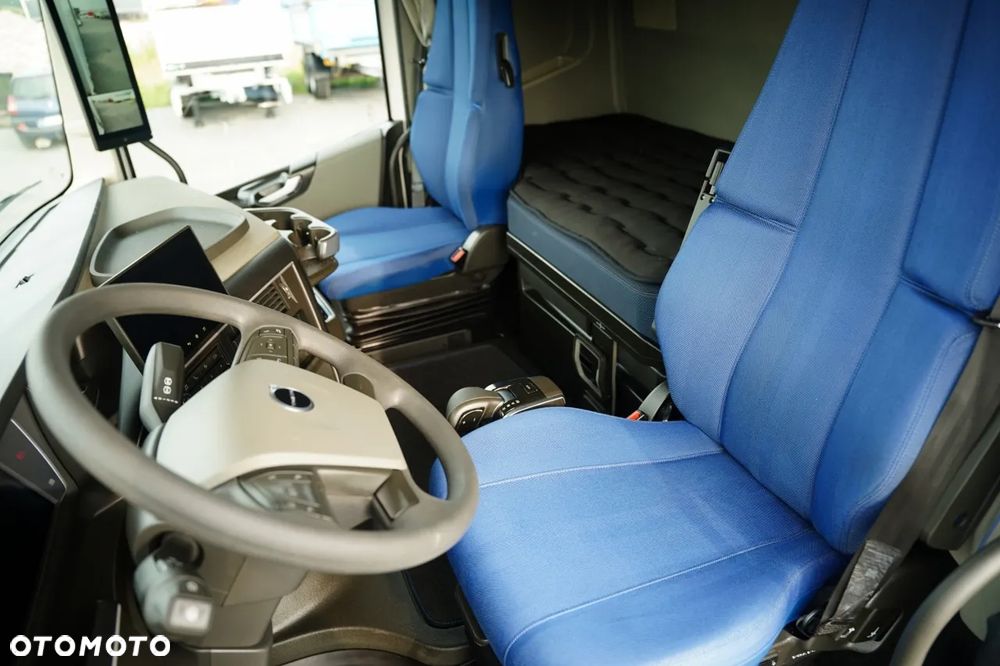 Volvo FH 460 / ZESTAW TANDEM / 120 M3 / PRZEJAZDOWY / I-SAVE / KLIMA POSTOJOWA / OŚ PODNOSZONA / SKRĘTNA / WIELTON / - 33