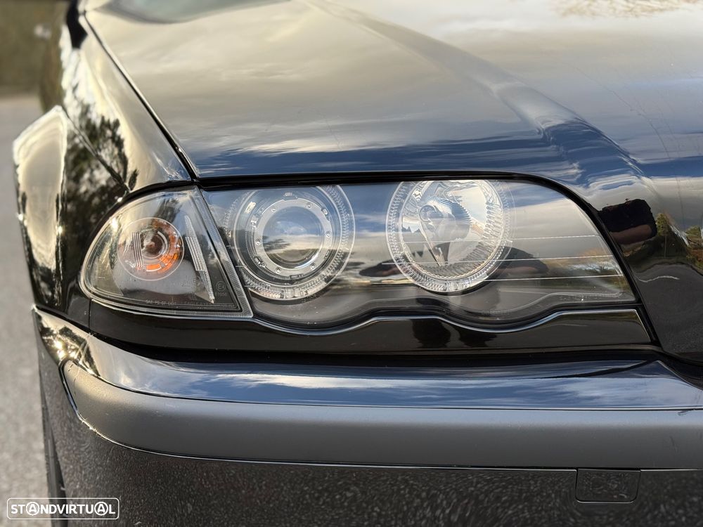 BMW 320 d Touring Séc.XXI - 8