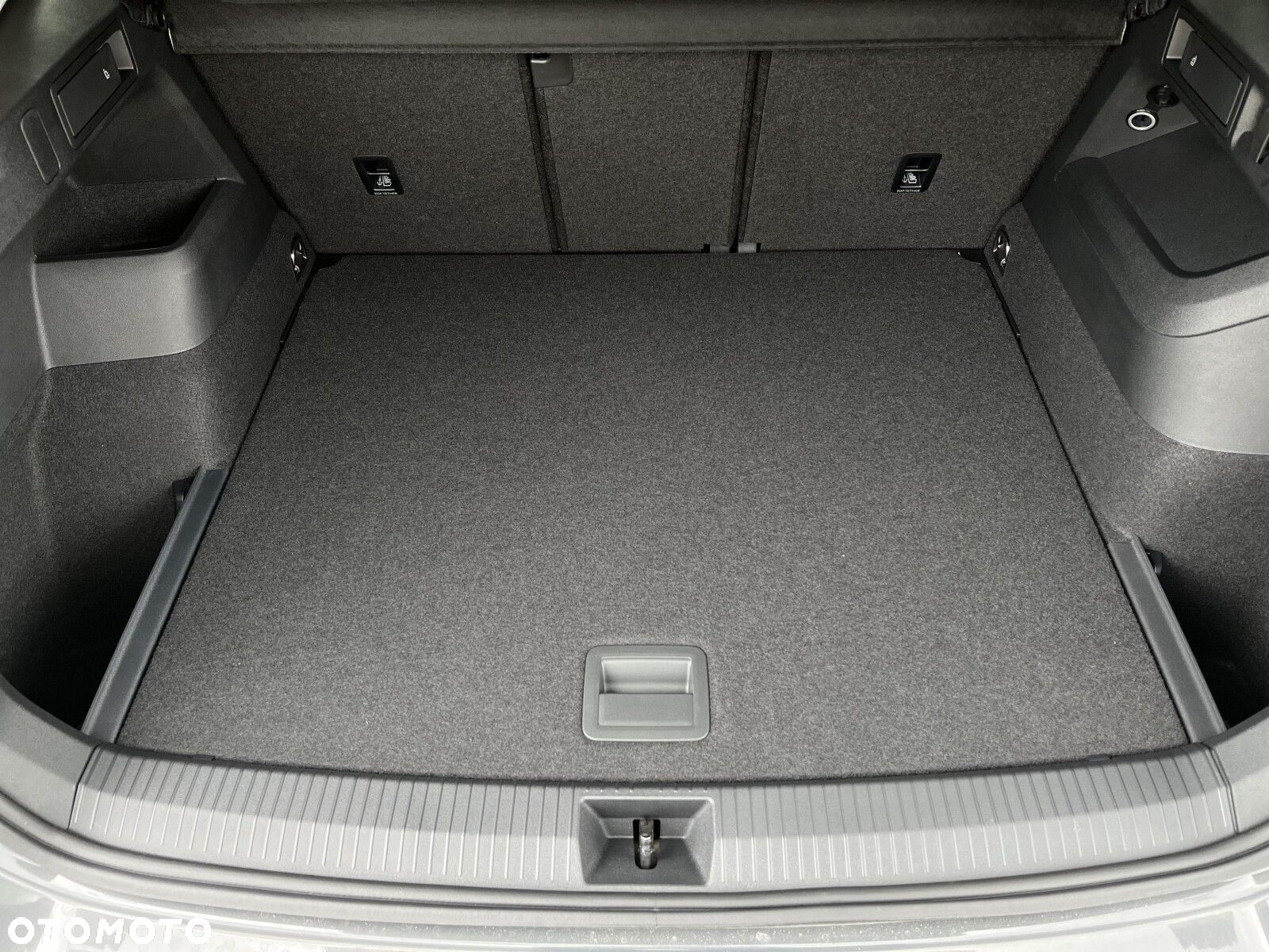 Volkswagen Tiguan - 10