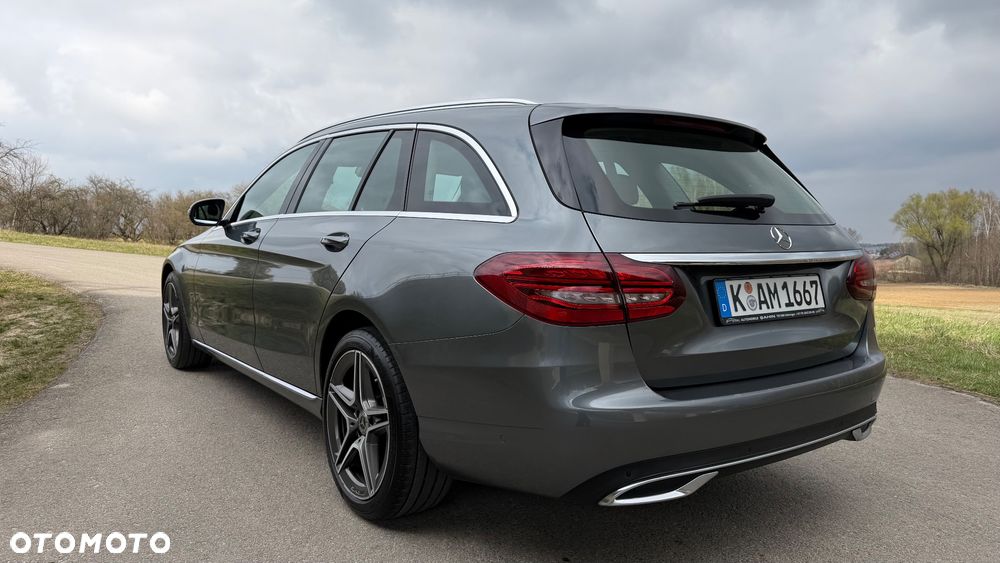 Mercedes-Benz Klasa C 200 d 9G-TRONIC - 33
