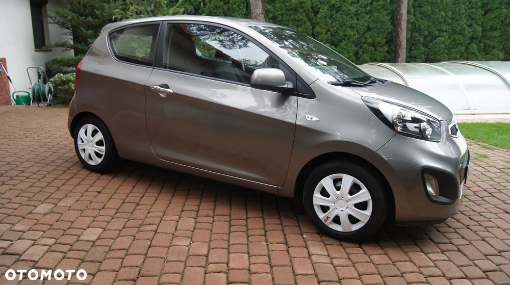 Kia Picanto 1.0 Dream Team Edition - 3