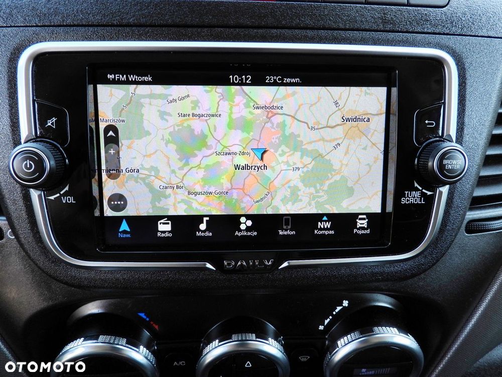 Iveco DAILY 50C18 PLANDEKA 11 PALET TEMPOMAT NAWIGACJA LEDY PNEUMATYKA BLIŹNIACZE KOŁA KLIMATYZACJA  180KM - 39