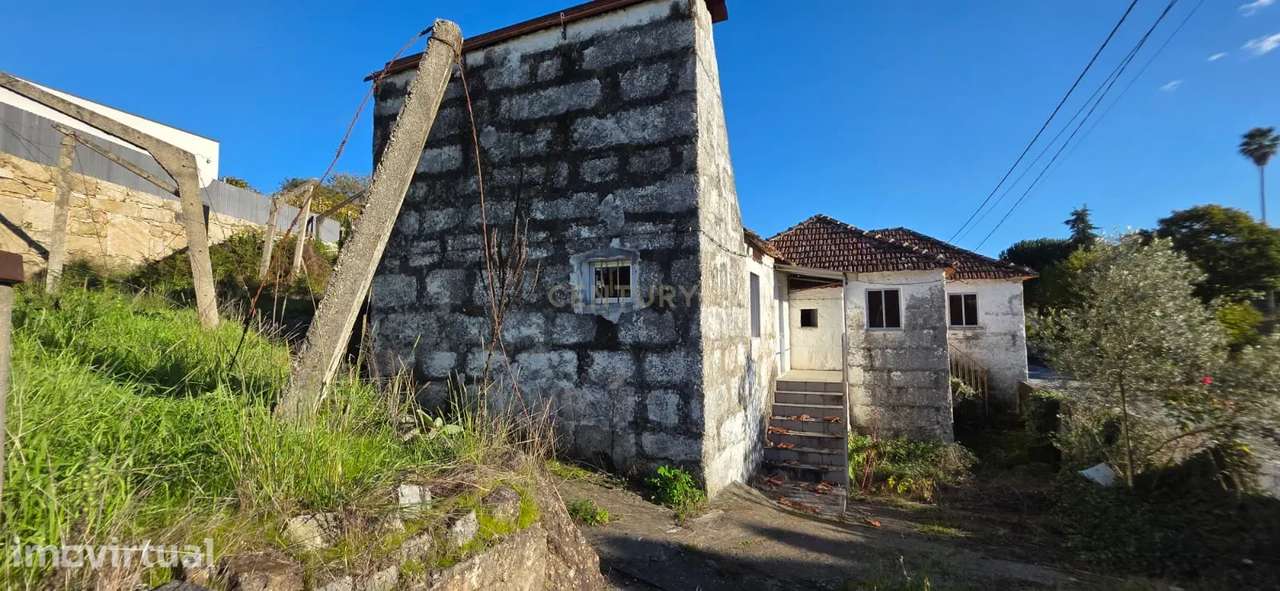 Moradia para restaurar - Constance, MCN - Grande imagem: 4/39