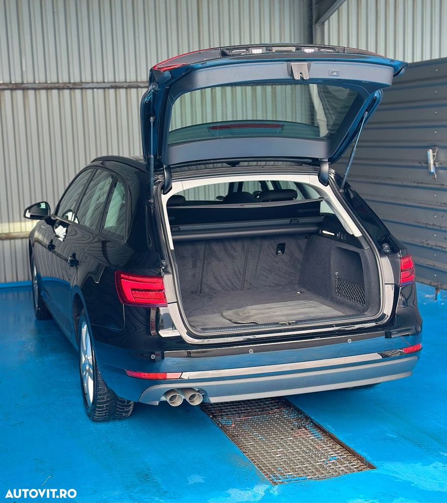 Audi A4 Avant 2.0 TDI ultra S tronic sport - 36