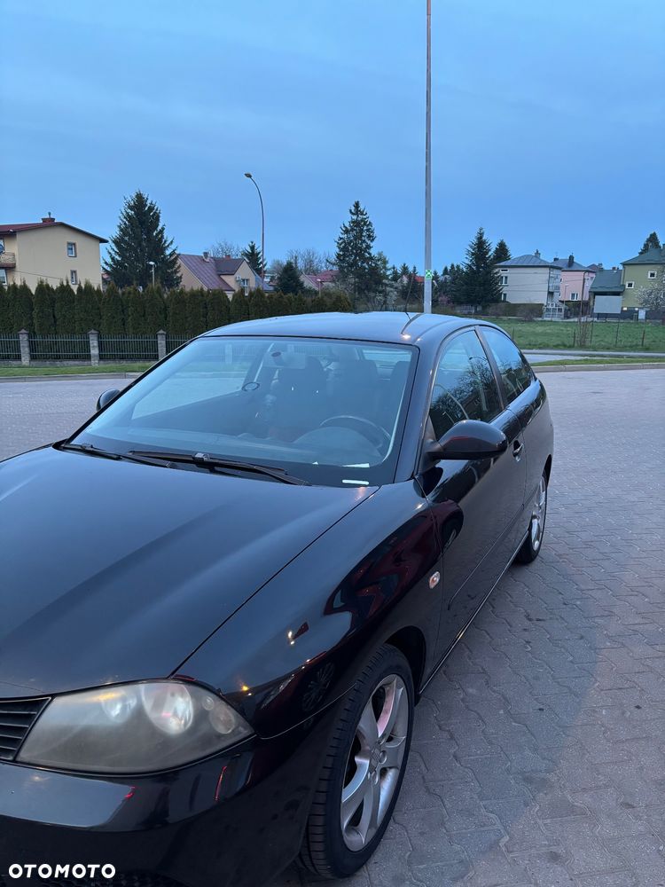 Seat Ibiza SC 1.4 16V Sport - 6