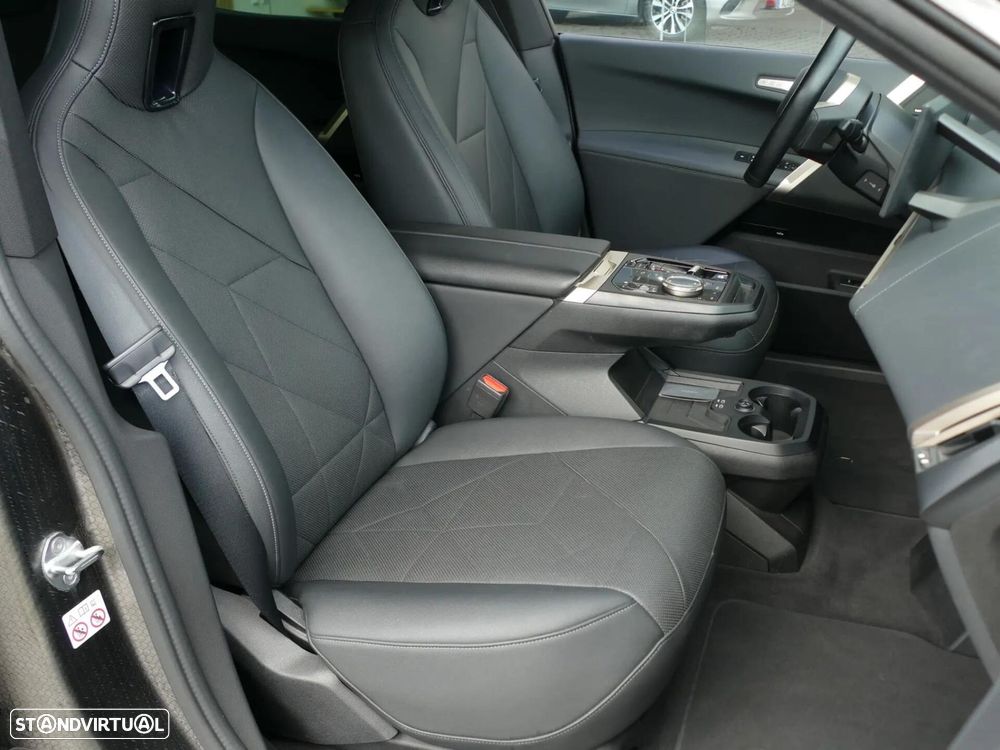 BMW iX xDrive 40 Pack Desportivo - 28