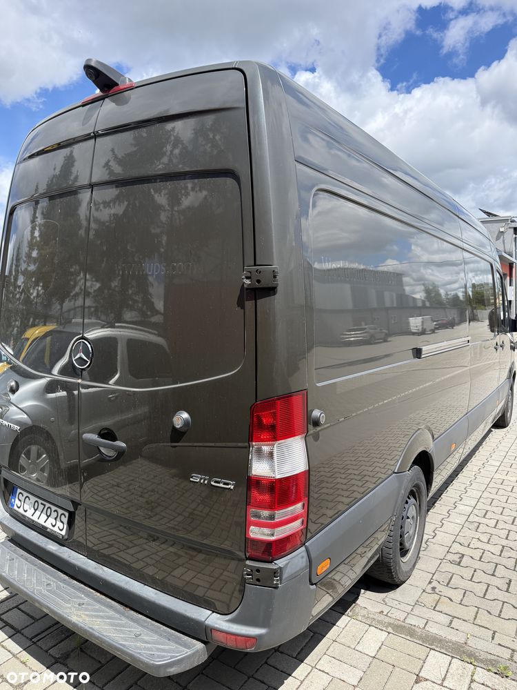 Mercedes-Benz Sprinter - 4