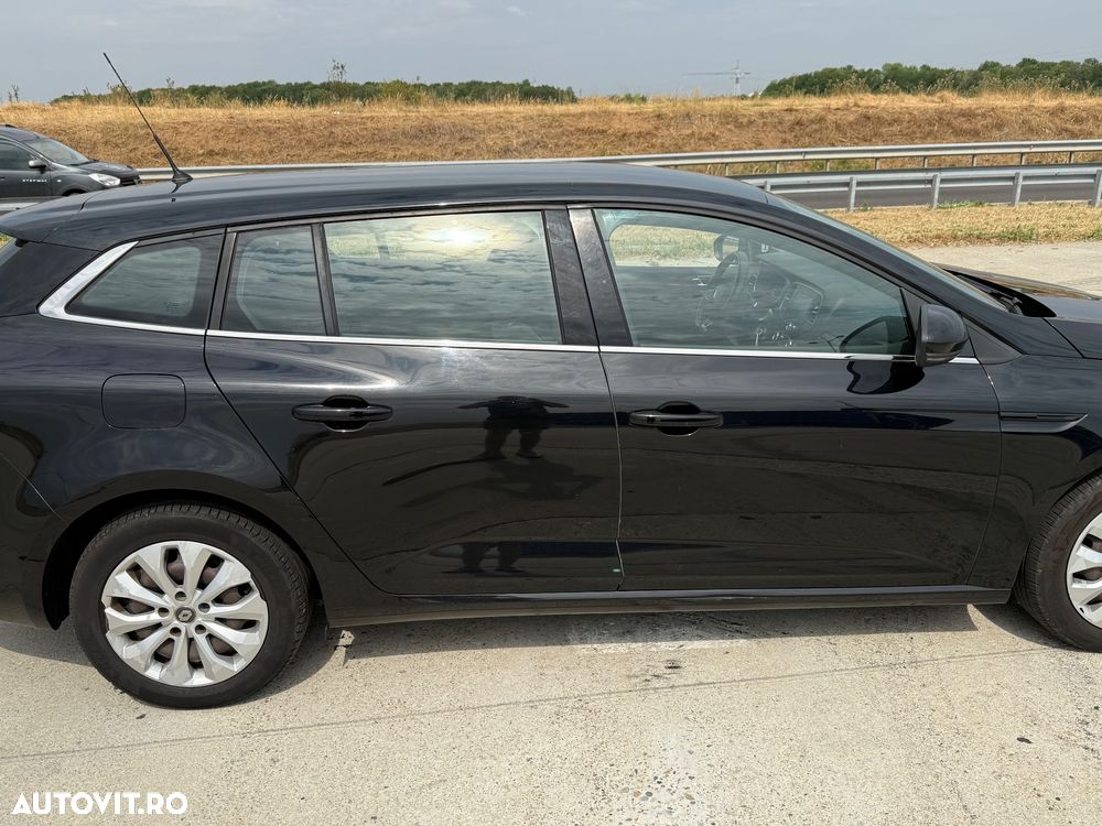 Renault Megane 1.5 dCI Zen - 4