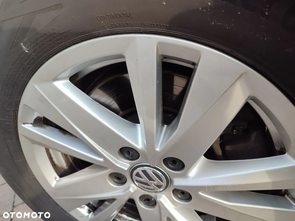 Volkswagen Touran 2.0 TDI SCR (BlueMotion Technology) DSG Highline - 38