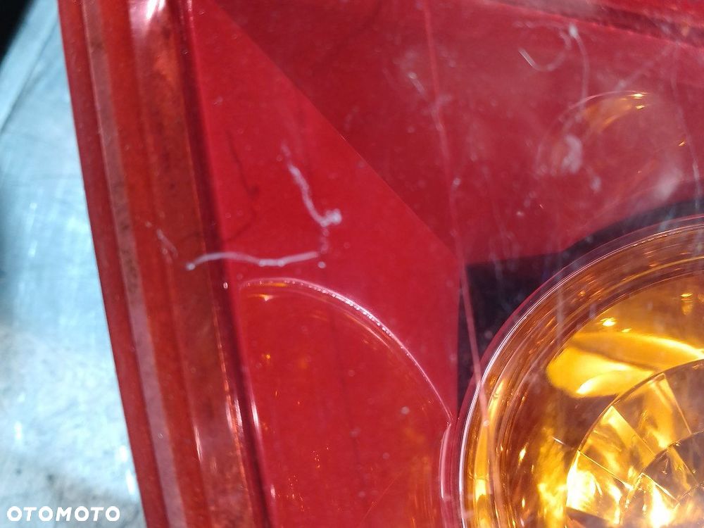LAMPY TYŁ KOMPLET MAZDA 3 HATCHBACK 5 DRZWI  P2912  P2913 - 2