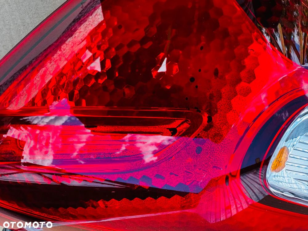 LAMPA HYUNDAI I10 III 3 PRAWA TYŁ TYLNA - 4
