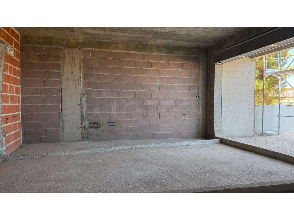 Apartamento Moderno T2 com varanda e churrasqueira - Grande imagem: 2/18