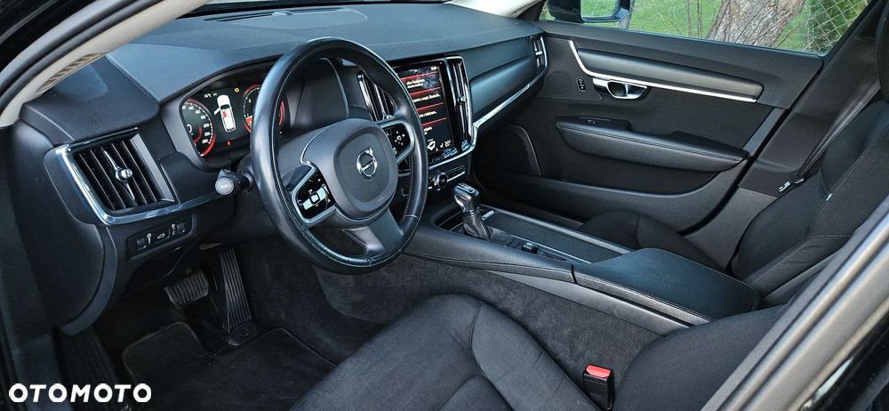 Volvo V90 D4 Geartronic Momentum - 8