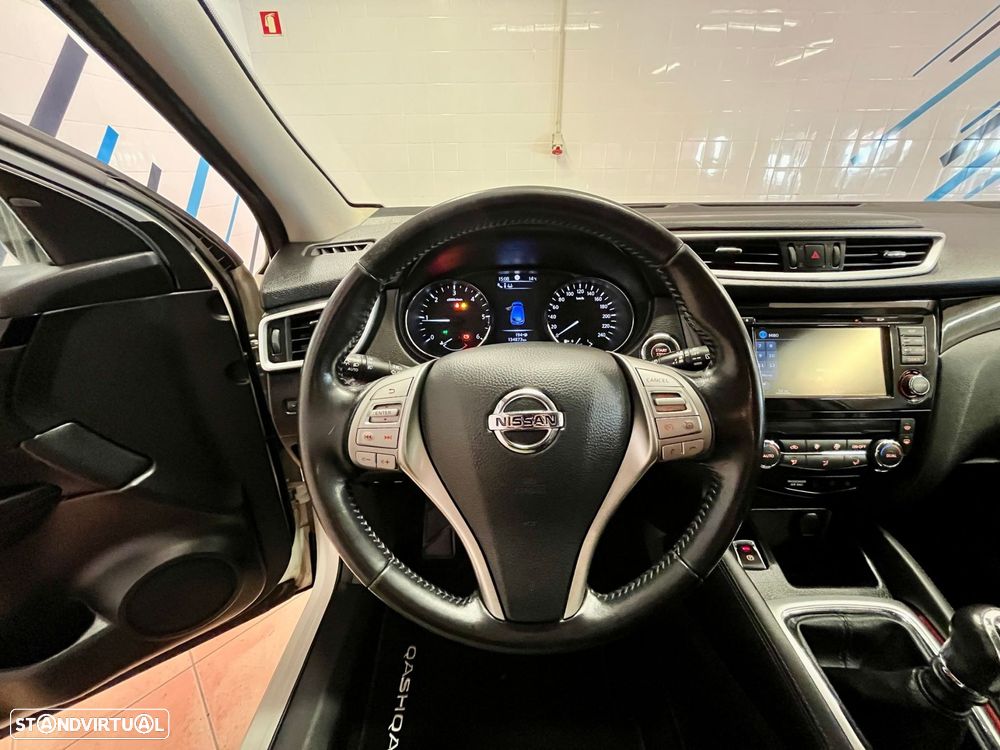 Nissan Qashqai 1.5 dCi N-Connecta Led - 16