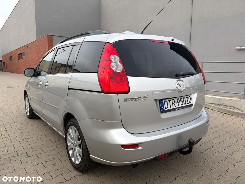 Mazda 5 2006 photo 4
