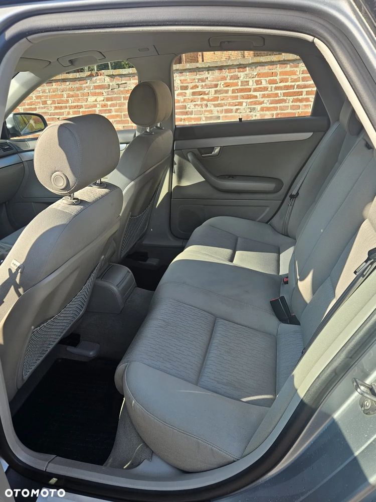 Audi A4 Limousine 2.0 TDI - 13