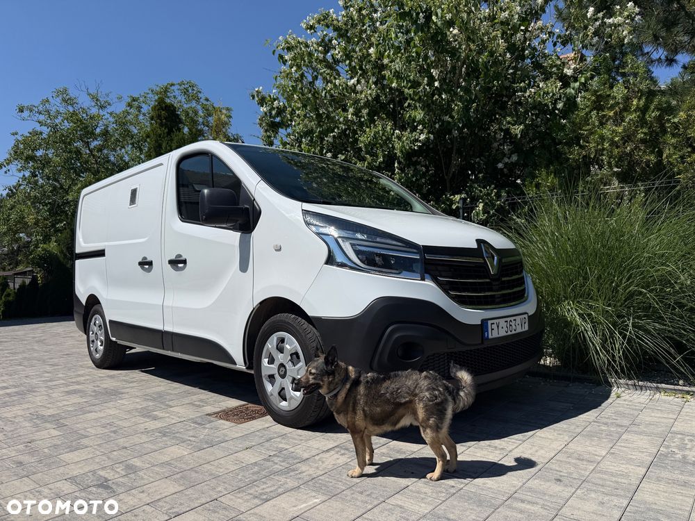 Renault trafić - 1