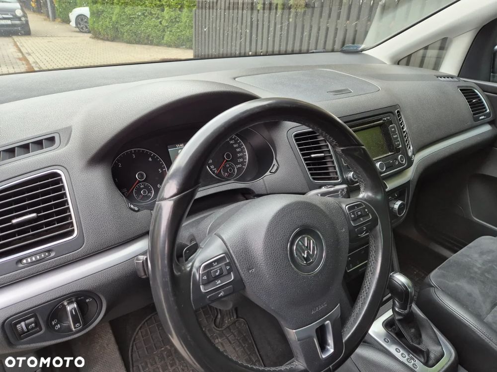 Volkswagen Sharan 2.0 TDI Highline DSG - 13