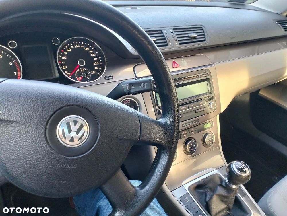 Volkswagen Passat 1.4 TSI Trendline CityLine - 25