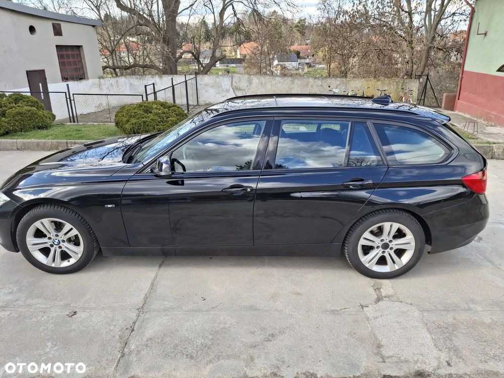BMW Seria 3 318d xDrive - 6