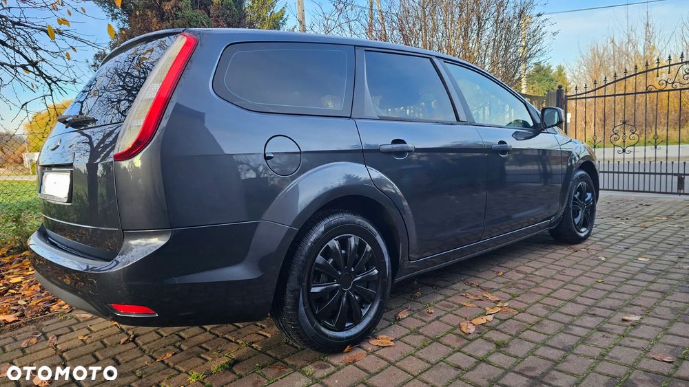 Ford Focus - 13