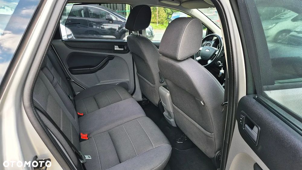 Ford Focus 1.8 FF Platinium X - 33