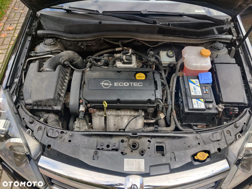 Opel Astra 1.6 Caravan Catch me - 28