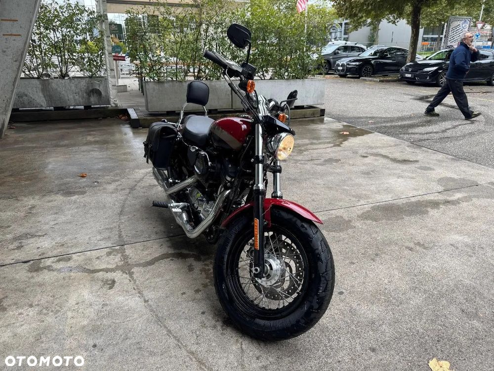 Harley-Davidson Sportster Custom 1200C - 5