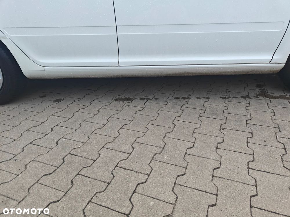 Skoda Octavia 1.6 TDI DPF Classic - 5