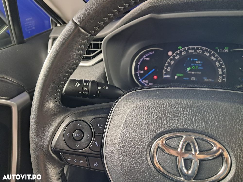 Toyota RAV4 - 14