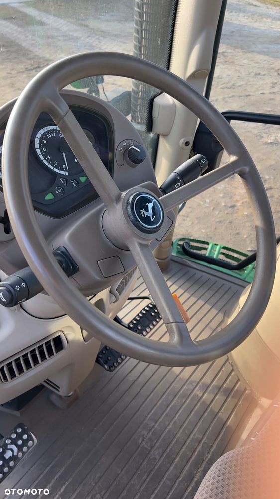 John Deere 6150R - 33