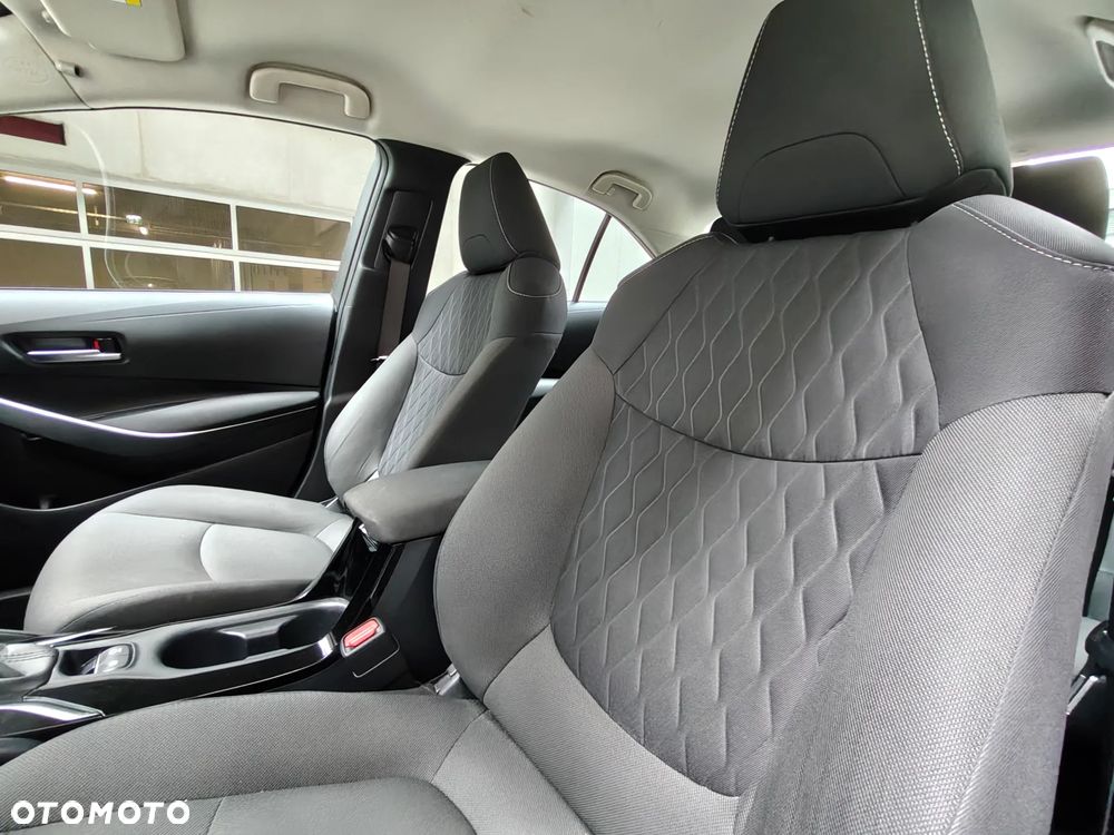 Toyota Corolla 1.8 Hybrid GPF Comfort - 19
