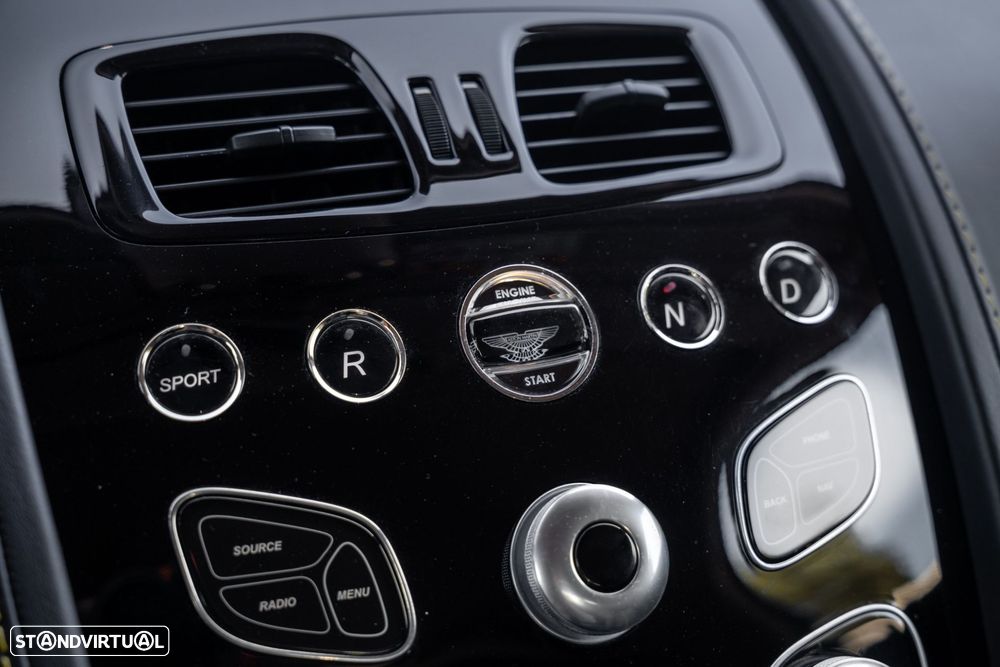 Aston Martin Vantage Roadster V12 S Sportshift 3 - 8