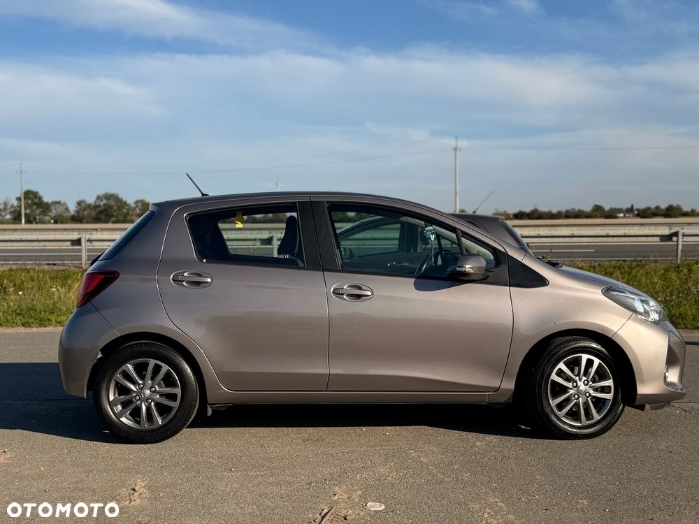 Toyota Yaris - 2
